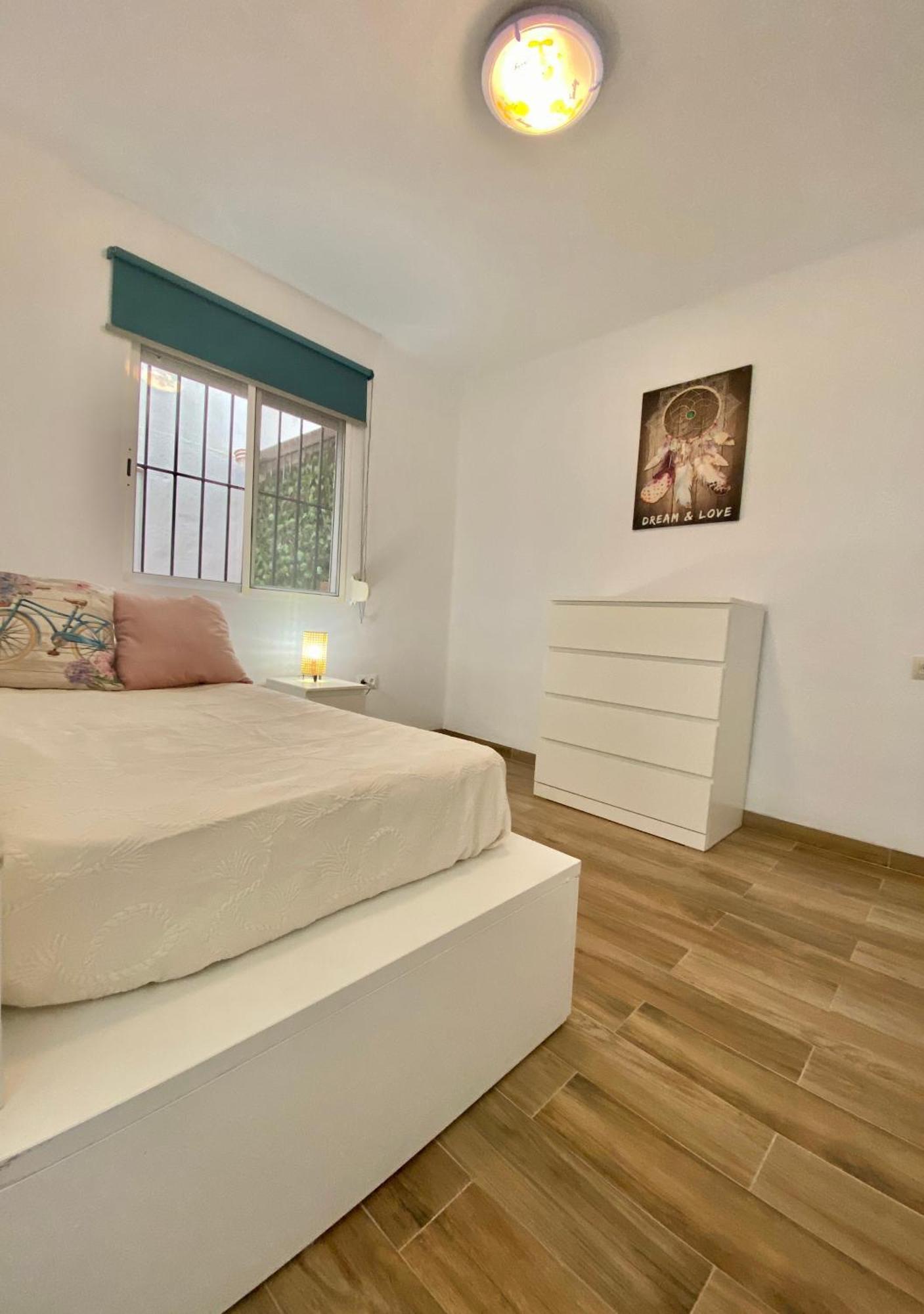 Shr042 Centrico Apartamento De Tres Habitaciones Nerja Εξωτερικό φωτογραφία