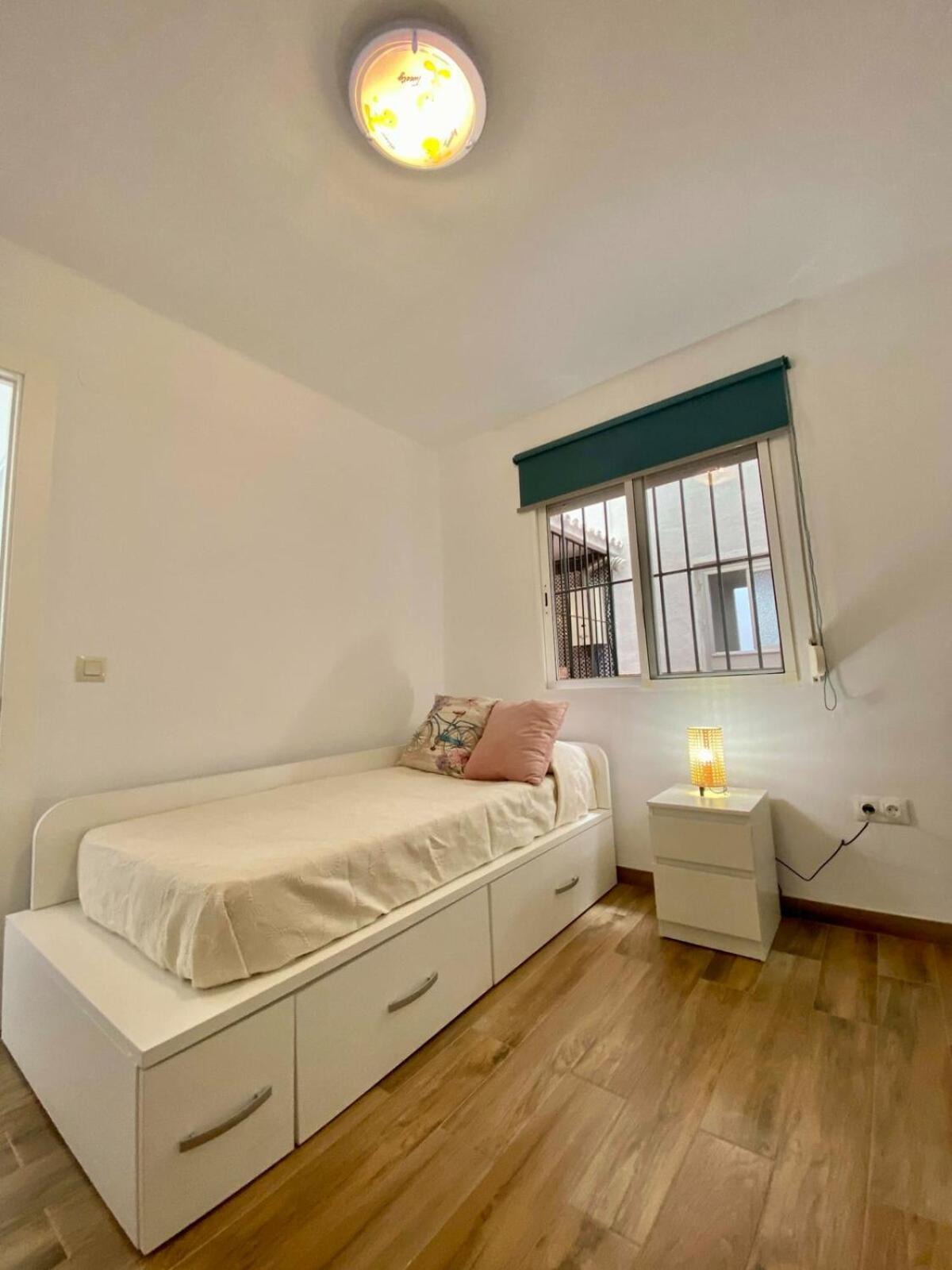 Shr042 Centrico Apartamento De Tres Habitaciones Nerja Εξωτερικό φωτογραφία